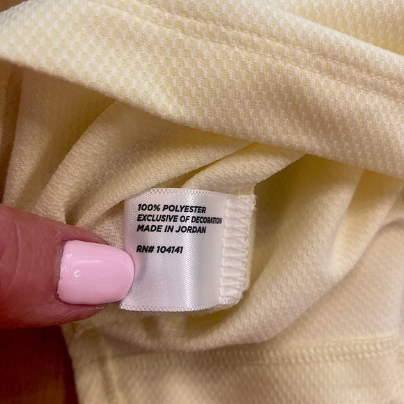 Walter Hagan women’s Medium athletic collared tank top golf yellow poly new - Picture 10 of 11